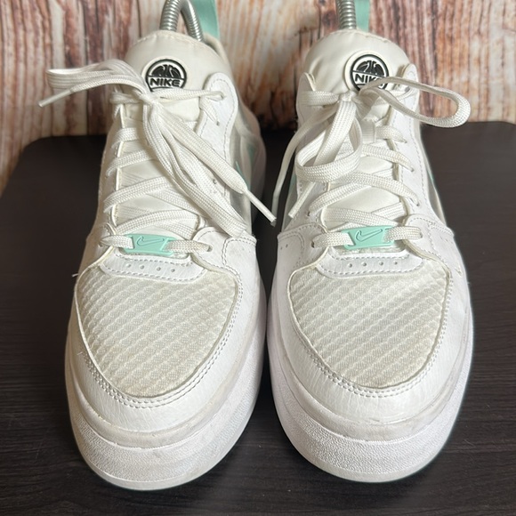 Nike Court Vision Alta Platform Sneakers Womens Sz 8.5 - Picture 4 of 8